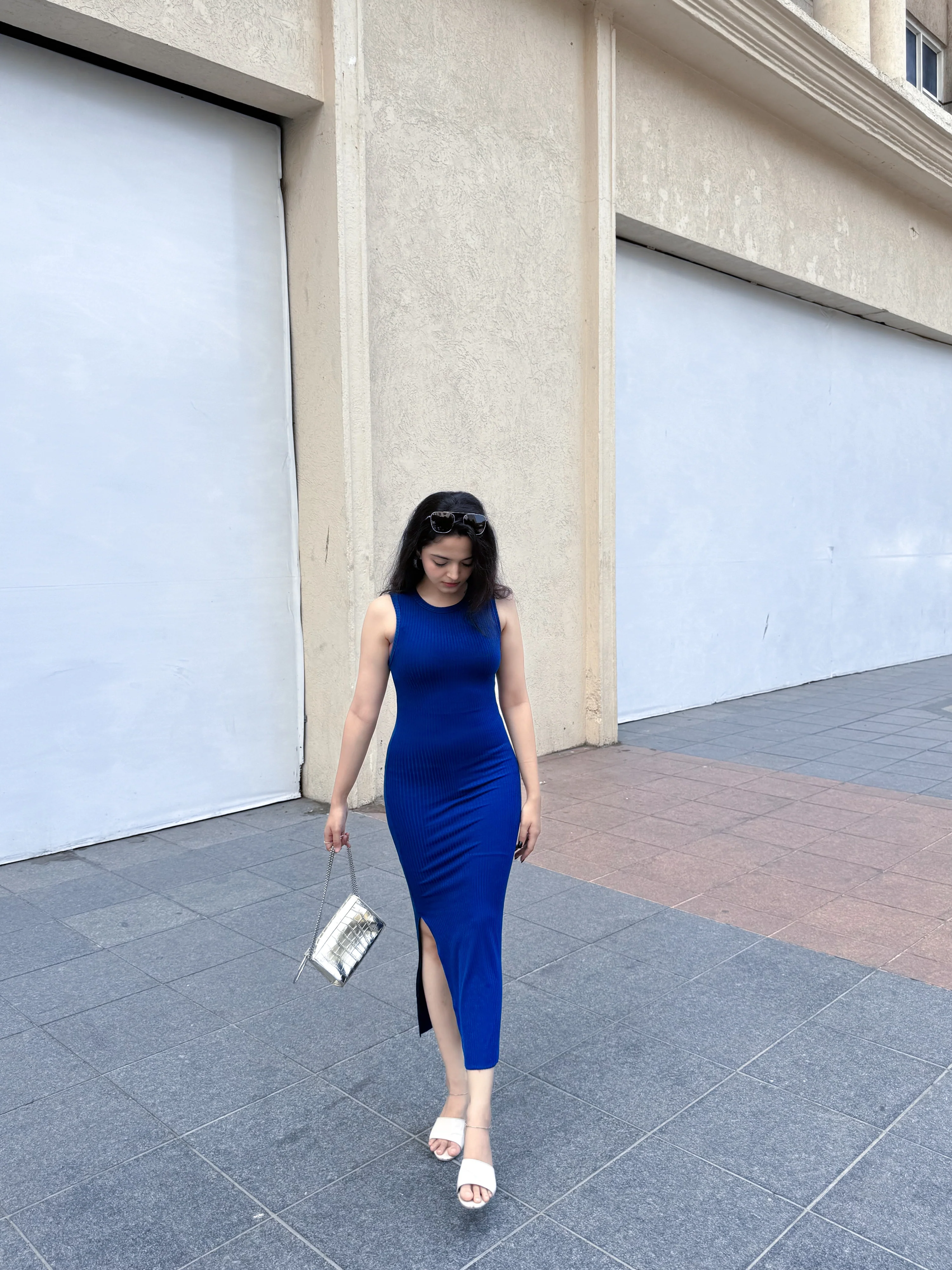 Royal Blue Bodycon Dress with Slit - Image 4