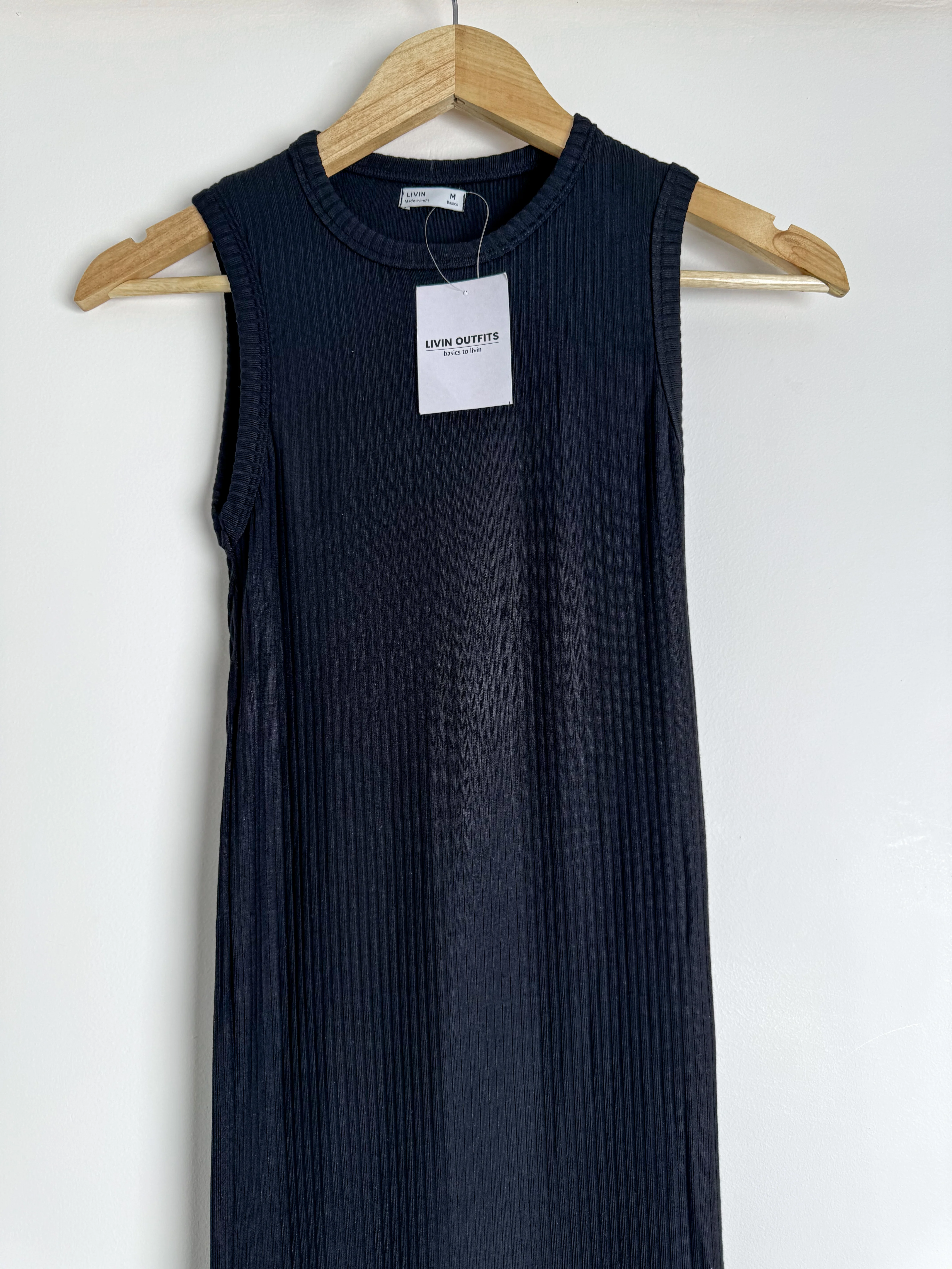 Black Bodycon Dress with Slit - Image 4